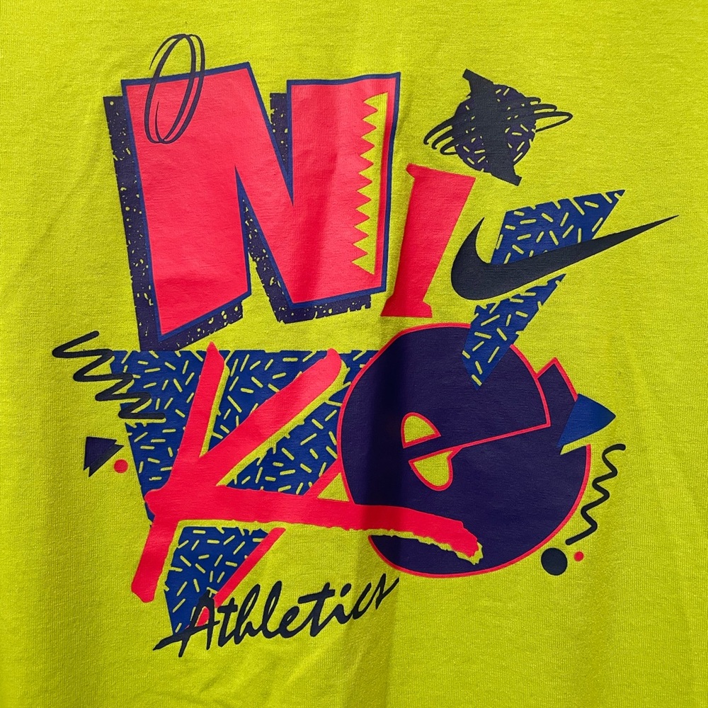 Men’s Nike Dri-Fit Graphic Tank - Picture 5 of 6